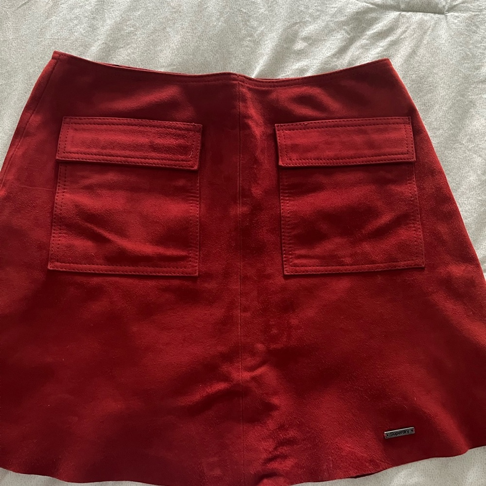 SUPERDRY velvet miniskirt. Rare find!♥️